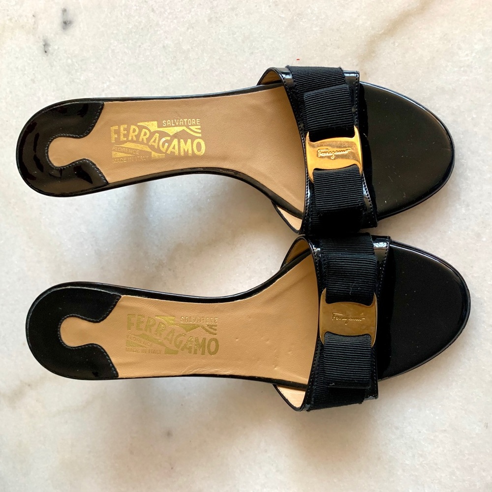 Ferragamo Black Patent Leather Vara Kitten Heels 8